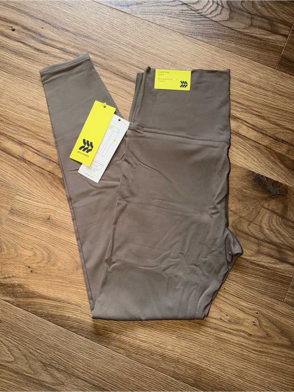 all in motion Taupe Ultra High-Waist Leggings